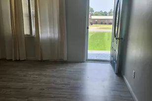 121 Bowman Dr, Cochran, GA 31014 - Photo 6