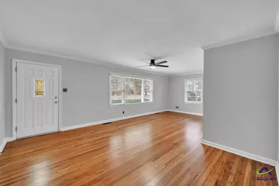 110 Springdale Drive, Warner Robins, GA 31088 - Photo 4