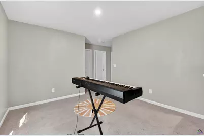 1307 Dayle Court, Macon, GA 31211 - Photo 14