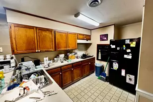 103 Lake Dr, Warner Robins, GA 31088 - Photo 4