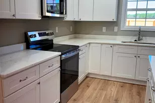 204 Sutton Dr, Perry, GA 31069 - Photo 10