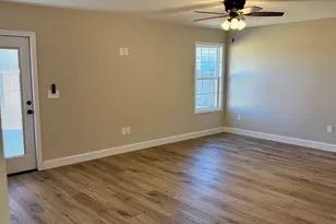 206 Sutton Dr, Perry, GA 31069 - Photo 8