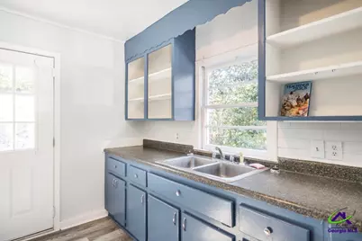 1334 Lakeview Drive, Macon, GA 31206 - Photo 12