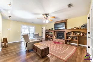 422 Wexford Cir, Bonaire, GA 31005 - Photo 4