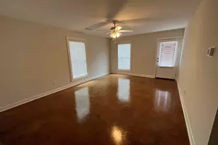 1112 B Third St, Perry, GA 31069 - Photo 2