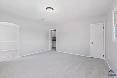 213 Oklahoma Avenue, Warner Robins, GA 31093 - Photo 6