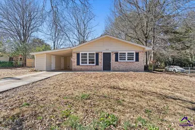 213 Oklahoma Avenue, Warner Robins, GA 31093 - Photo 1