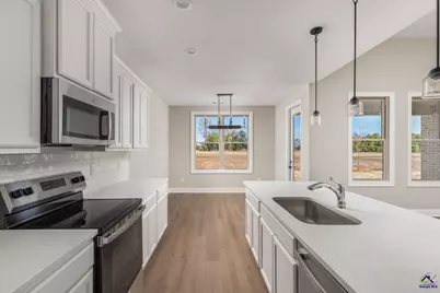 203 Farmland Circle, Perry, GA 31069 - Photo 14