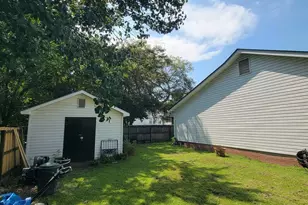 51 Merritt St, Hawkinsville, GA 31036 - Photo 8