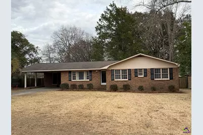 229 W Peter St, Cochran, GA 31014 - Photo 1