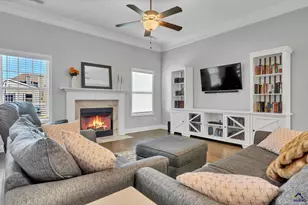 438 Newport Ave, Kathleen, GA 31047 - Photo 2