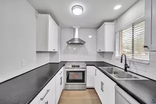 223 Highland Dr, Warner Robins, GA 31088 - Photo 6