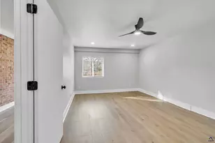 223 Highland Dr, Warner Robins, GA 31088 - Photo 32