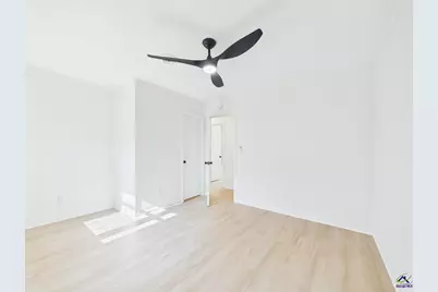 914 Bess Street, Perry, GA 31069 - Photo 24