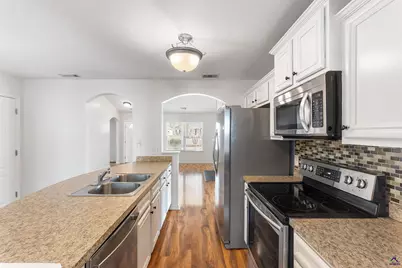 205 Charles Gray Blvd, Perry, GA 31069 - Photo 24