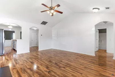 205 Charles Gray Blvd, Perry, GA 31069 - Photo 12