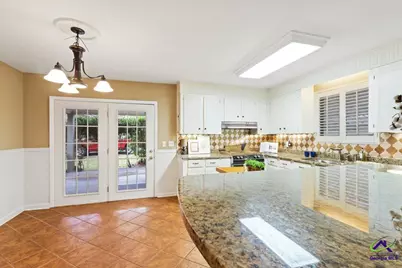 201 Marvin Boulevard, Warner Robins, GA 31088 - Photo 6