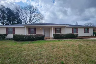 120 Shenandoah Trail, Warner Robins, GA 31088 - Photo 1