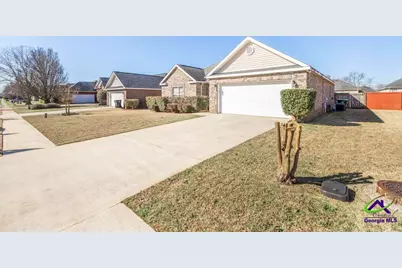 118 Manchester Lane, Byron, GA 31008 - Photo 2