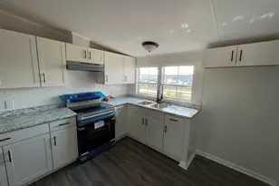 306 Dennard St, Unadilla, GA 31091 - Photo 6