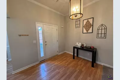 409 Tucker Place, Warner Robins, GA 31088 - Photo 2