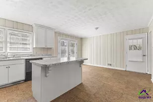 310 Ext Sunset Dr, Griffin, GA 30223 - Photo 16