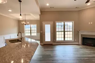 904 Nora Eloise Dr, Bonaire, GA 31005 - Photo 4