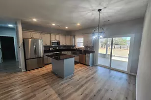 129 Amanda Dr, Byron, GA 31008 - Photo 4