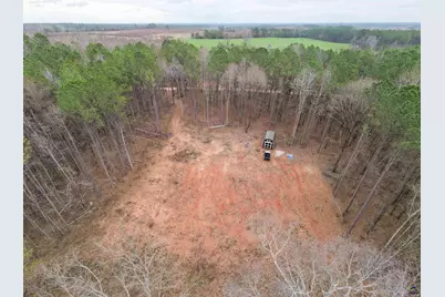 5601 Clay Rd, Musella, GA 31066 - Photo 6