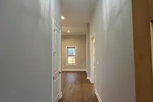 110 Mayberry Ln, Warner Robins, GA 31088 - Photo 2