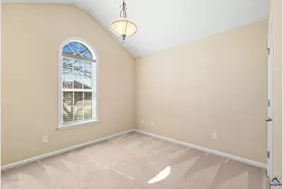 216 Wembley Drive, Warner Robins, GA 31088 - Photo 12