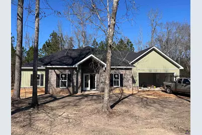 175 Wood Oak Circle, Cochran, GA 31014 - Photo 1