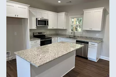 113 Taylor Drive, Cochran, GA 31014 - Photo 2