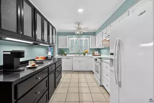 360 Vista Cir, Macon, GA 31204 - Photo 14