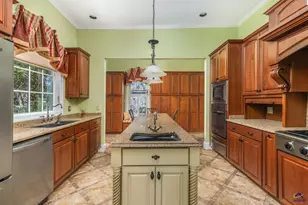 172 Hines Terrace, Macon, GA 31204 - Photo 16