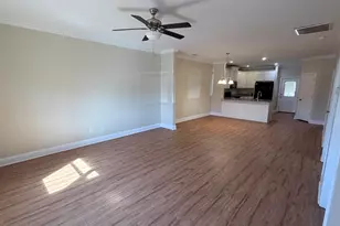 118 Grayton Way, Perry, GA 31069 - Photo 2