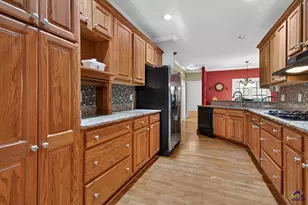 623 Walton Way, Macon, GA 31210 - Photo 18