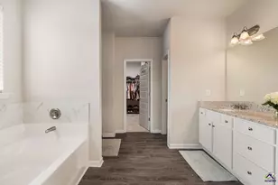 121 James Pl, Macon, GA 31210 - Photo 12