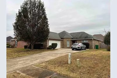 523 Manchester Lane, Byron, GA 31008 - Photo 1