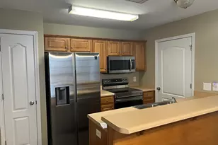 523 Manchester Ln, Byron, GA 31008 - Photo 4