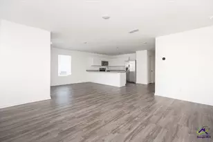 239 Isabella Way, Byron, GA 31008 - Photo 8