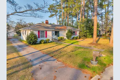 715 E 17th Avenue, Cordele, GA 31015 - Photo 2