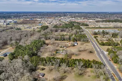 1401 S Houston Lake Road, Kathleen, GA 31047 - Photo 22