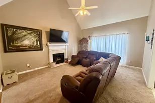 515 Quail Run Dr, Warner Robins, GA 31088 - Photo 4