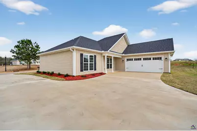 1801 Quail Ridge Lane, Perry, GA 31069 - Photo 2