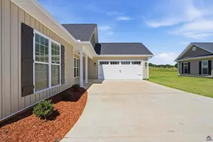 1801 Quail Ridge Ln, Perry, GA 31069 - Photo 2