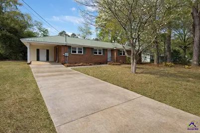 1739 Houston Lake Rd, Perry, GA 31069 - Photo 1