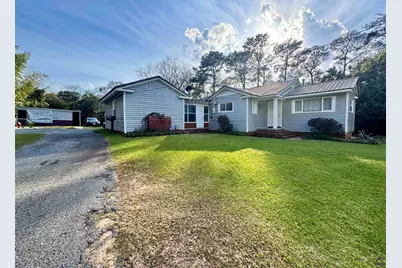 914 Adderton Street, Americus, GA 31719 - Photo 2