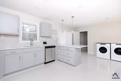 210 Webb Street, Warner Robins, GA 31093 - Photo 16