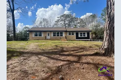 105 Robin Hood Drive, Warner Robins, GA 31088 - Photo 2